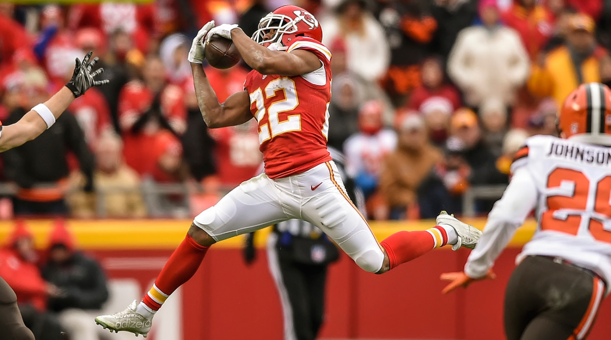 marcus-peters-interception-2.jpg